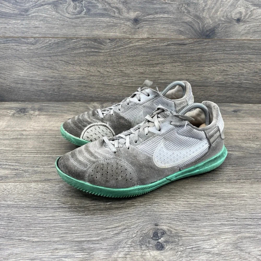 Nike Youth Streetgato Indoor Soccer Shoes Size 5 Y Gray DH7723